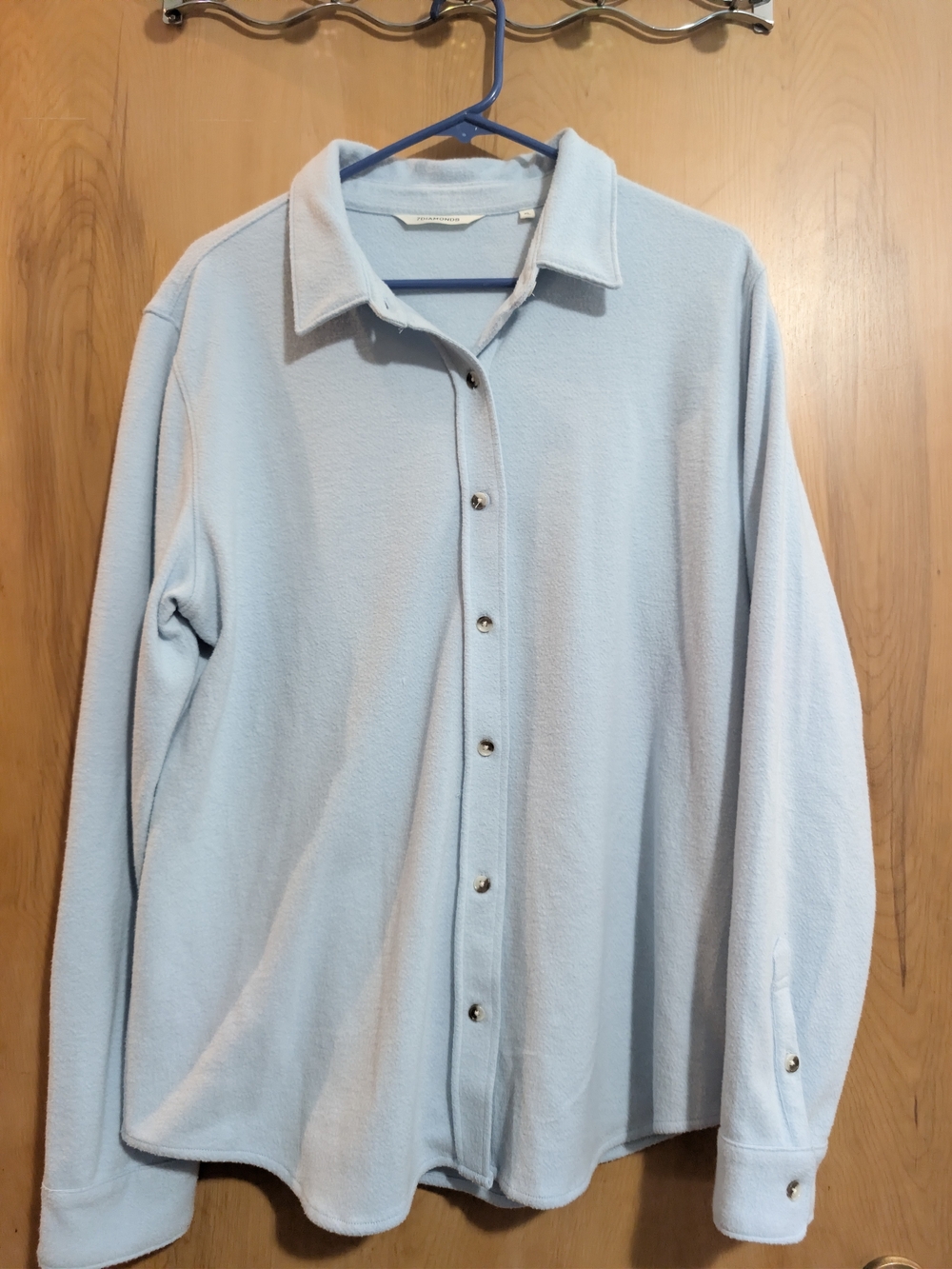 7 Diamonds Light Blue Casual Button-Down Shirt